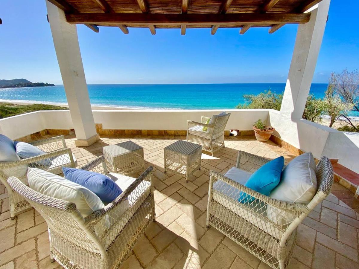 Beachfront House Geremeas Sardegna Apartment Bagian luar foto