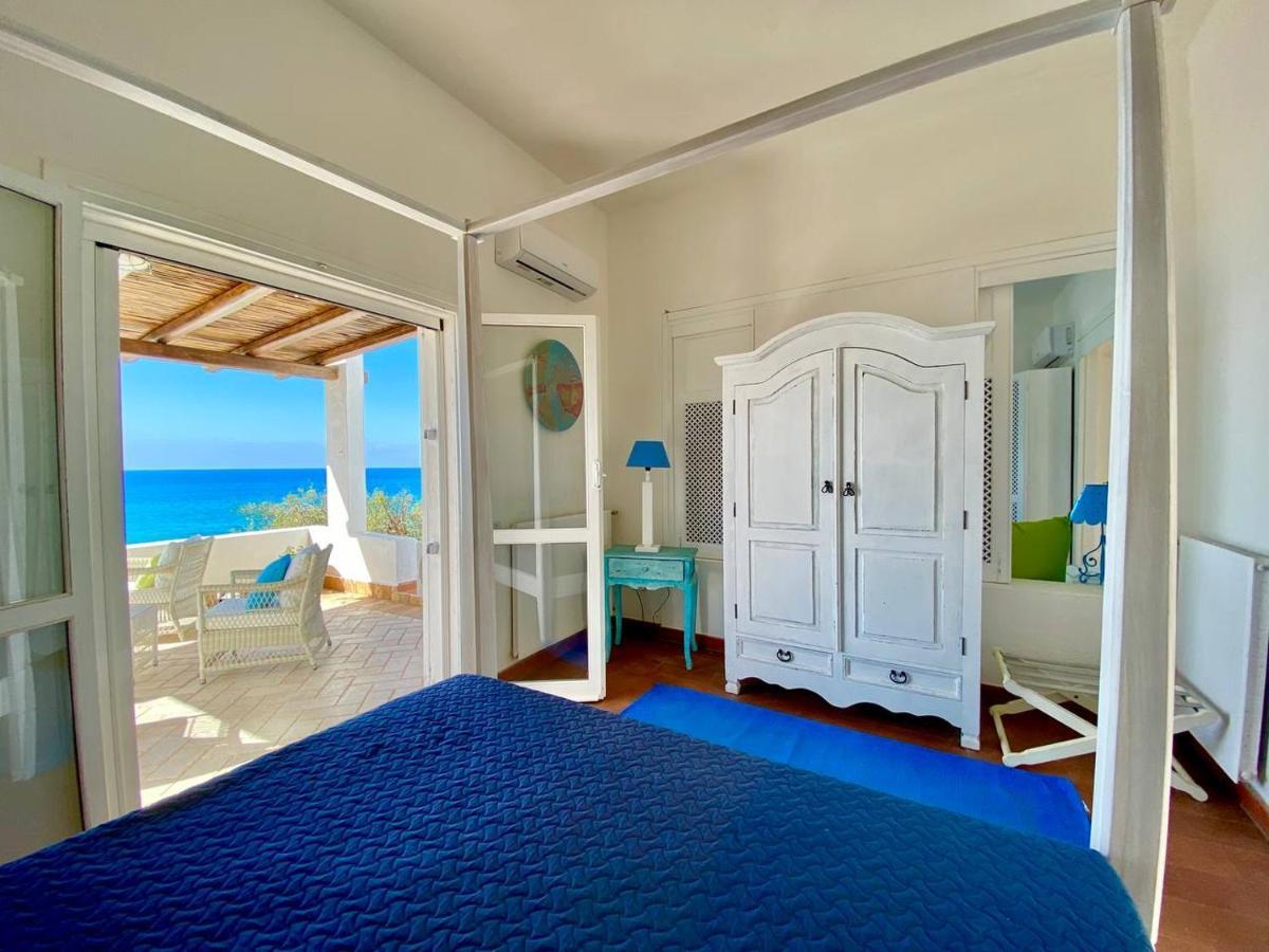 Beachfront House Geremeas Sardegna Apartment Bagian luar foto